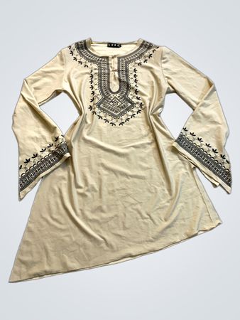 LUSA Embroidered Long Sleeve Top