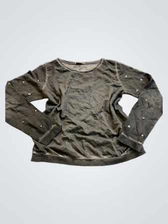 Gray Long-Sleeve Top with Rhinestones