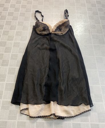 Black and beige chemise with lace trim