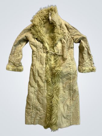 Beige faux fur trim coat