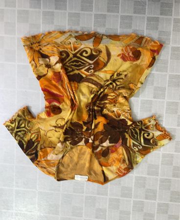 Witteveen Women's Orange Floral Print Top