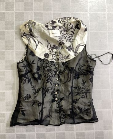 MINUET Floral Print Blouse