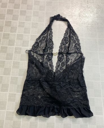  lingerie noire en dentelle à col halter avec ourlet volanté