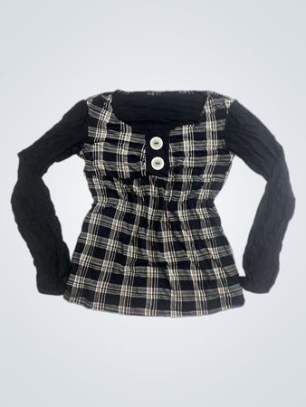 Black and white plaid long sleeve shirt