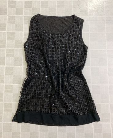 Schwarzes Pailletten-Mesh-Top