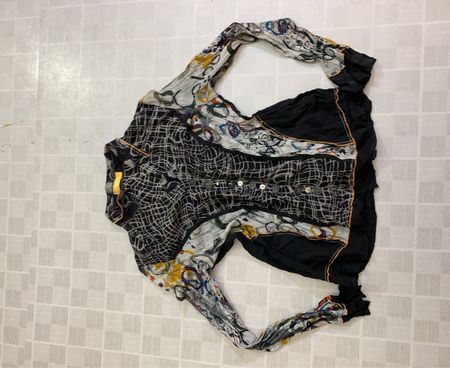 V&A Scarf