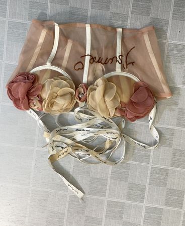 Agent Provocateur Lingerie Korsett mit Blumen und Band