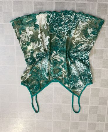 Grünes gemustertes Camisole