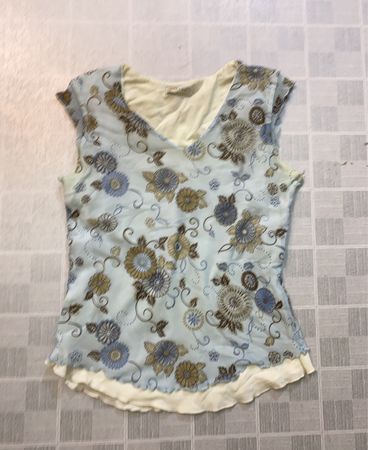 Lipo Lipo ärmelloses Oberteil mit Blumenmuster