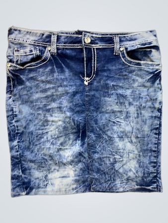 REMIERE Blue Wash Denim-Jeans mit verzierten Taschen