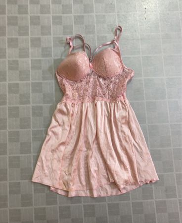 Pinkes Spitzen-Babydoll