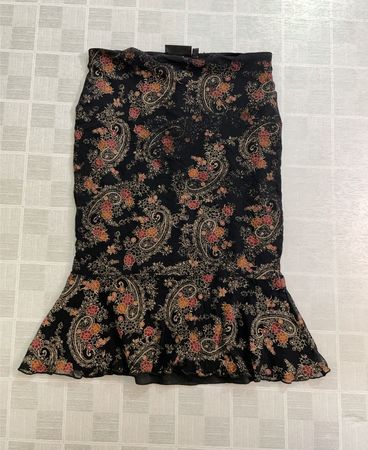 Hennes Schwarzes Paisley-Muster Kleid