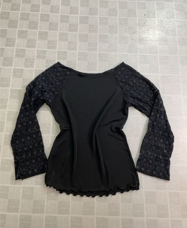 JESSICA Black Bell Sleeve Top