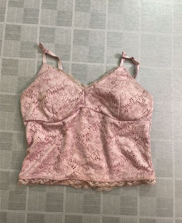 Rosa Spitzen-Camisole