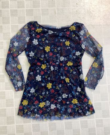 Pittarello.com Navy Floral Mesh Top