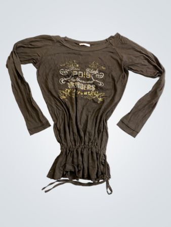 Braunes Langarmoberteil mit geraffter Taille