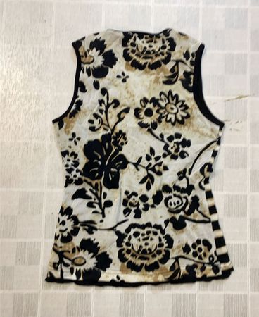 Olsen Top mit Streifen- und Blumenmuster