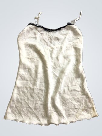 Weißer Spitzensaum-Cami