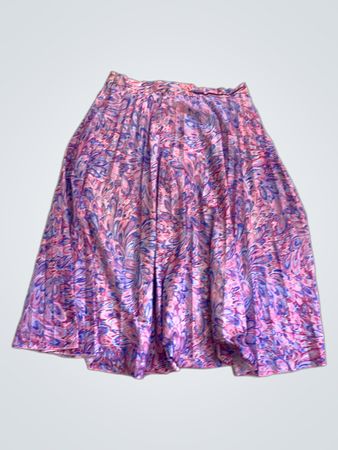 Rosa und blaues Blumenmuster Midirock
