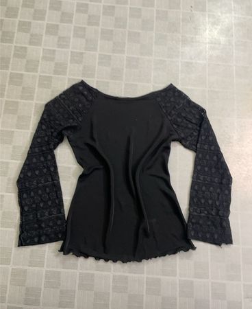 Jessica Black Long Sleeve Top