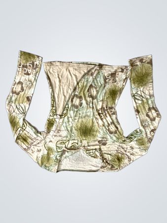 Blusa de manga comprida com estampa floral e abstrata