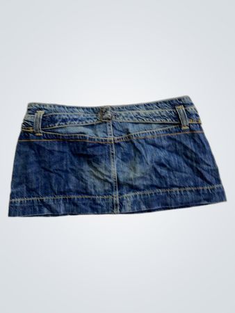 Lee Jeans