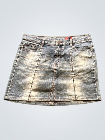 Perfomer Denim Skirt