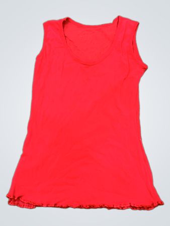 Red Sleeveless Top