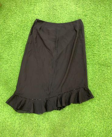 Reitmans Black Skirt with Ruffle Hem