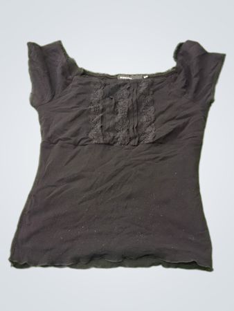 KappAhi Black Lace Trimmed Top