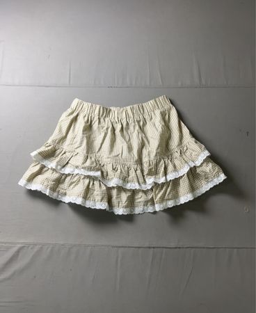 Karomuster-Rüschenshirt mit Spitzenbesatz