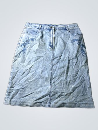 Light Wash Denim Midi Skirt with Floral Embroidery