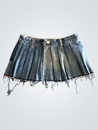 Denim gefalteter Minirock mit rohem Saum