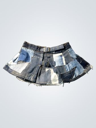 Patchwork-Denim-Minirock mit Schnallendetail