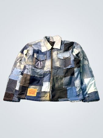 アップサイクルされたリーバイスのパッチワークデニムジャケット