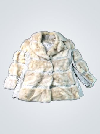 Veste en cuir et fourrure couleur crème