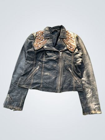 Veste en cuir noire avec col orné