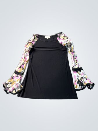 Freemoda Schwarzes Top mit floralen Glockenärmeln