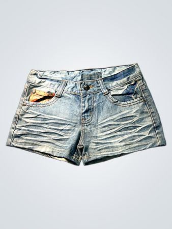 Jeansshorts mit dekorativer Tasche