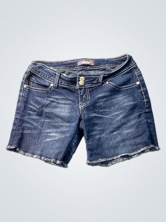 Karma Blu Distressed Denim-Shorts