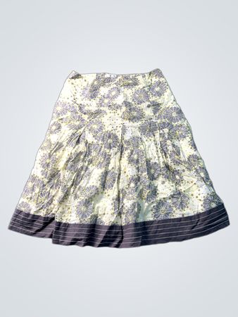 Iora Rock mit Blumenmuster