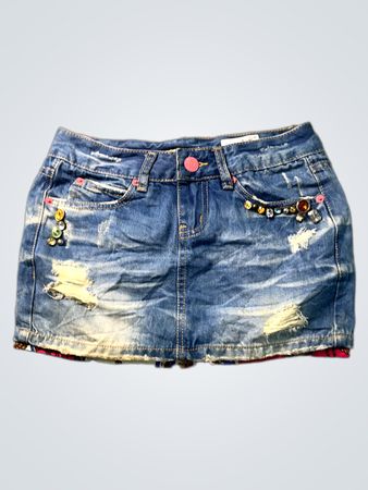 NEW LUNDUN Distressed Jeans-Minirock mit Verzierungen