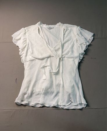 H&M Weiße Bluse mit Rüschenärmeln