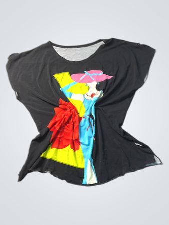 Schwarzes T-Shirt mit abstraktem Grafikdruck