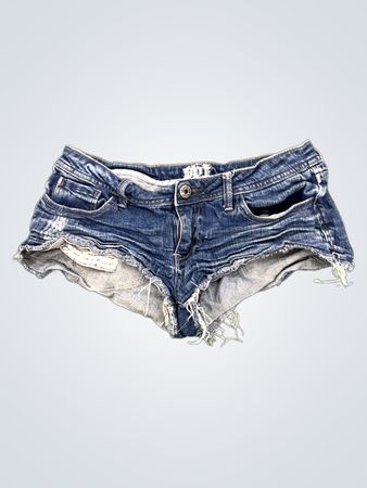 B.U.M. Equipment Damen-Jeansshorts