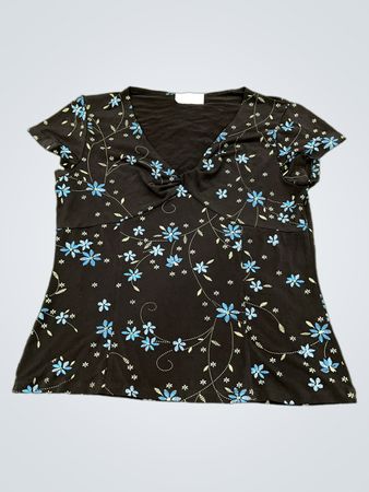 Dressbarn Oberteil mit Blumenmuster