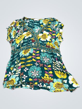 V-Ausschnitt-Oberteil mit One-Look-Blumenmuster