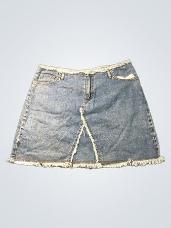 Jeansrock mit ausgefranstem Saum