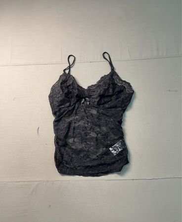 Schwarzes Spitzen-Cami