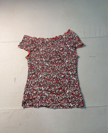 Geraffte Bluse mit abstraktem Print